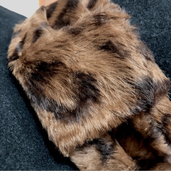 Sonni of San Francisco LANCASTER Wide Brim Black Wool Hat w/ Faux Fur Band - Picture 7 of 11